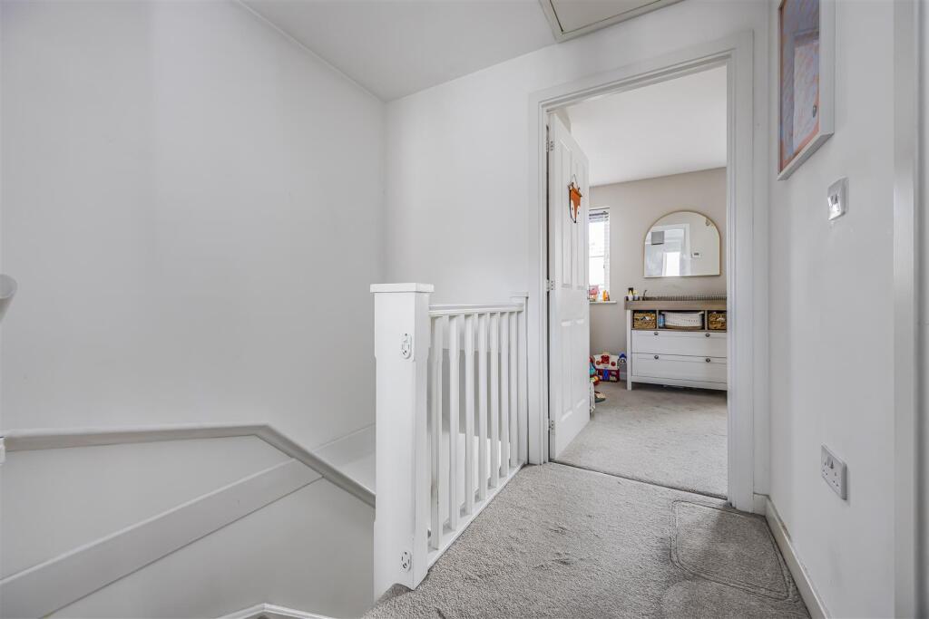 10 Taylor Close, Purbrook-PorticoMarketing-SoldBy-