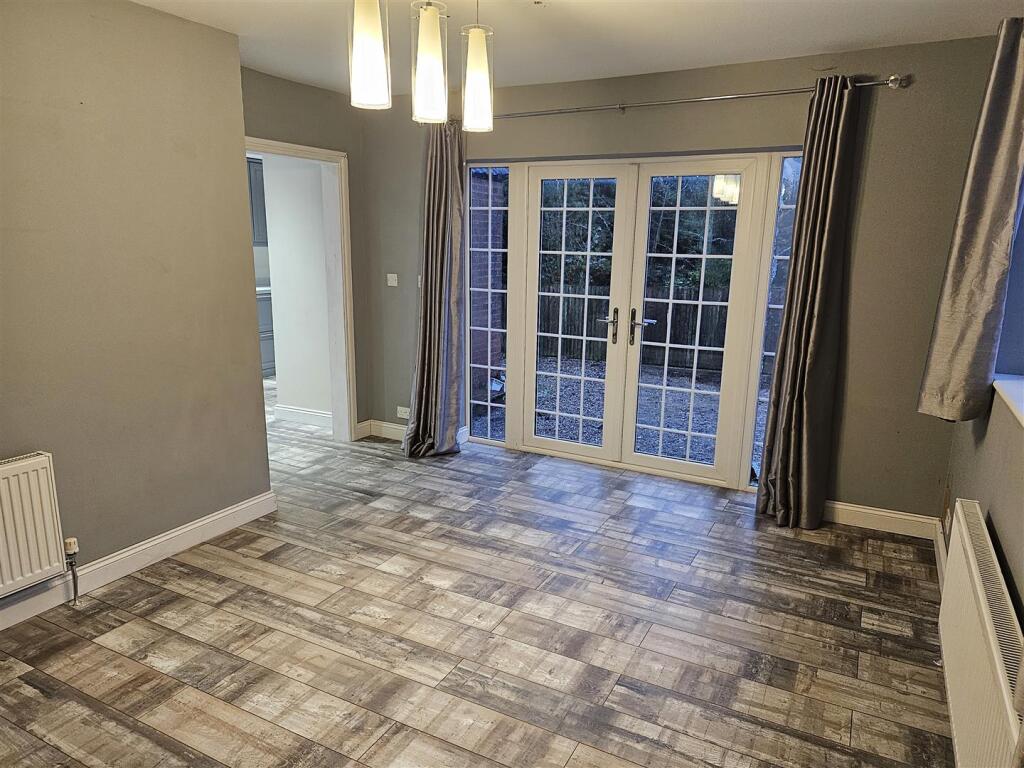dining room reverse.jpg