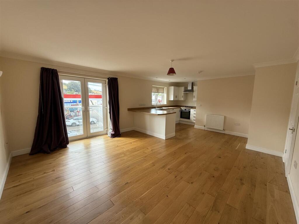 Living room/Kitchen