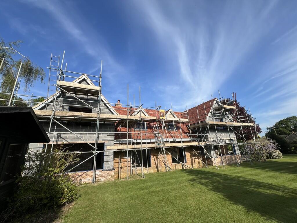 UNADJUSTEDNONRAW_...