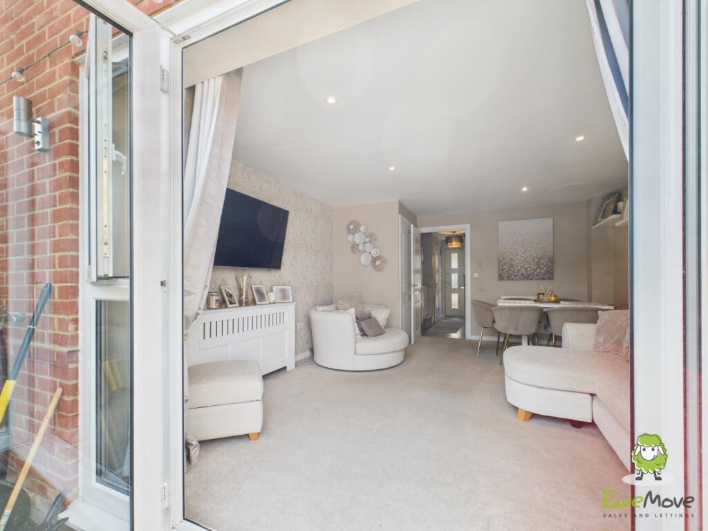 EweMove Estate Agents Basingstoke 