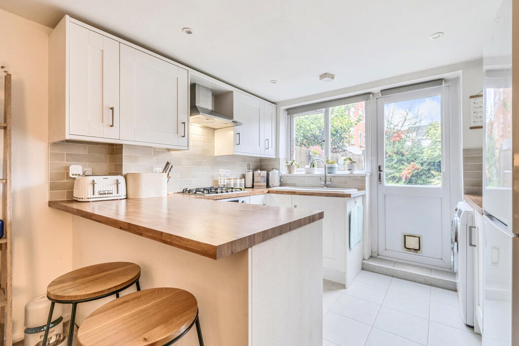 1346683-11-68c144...