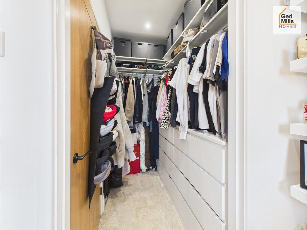 CAM04261G0-PR0047...