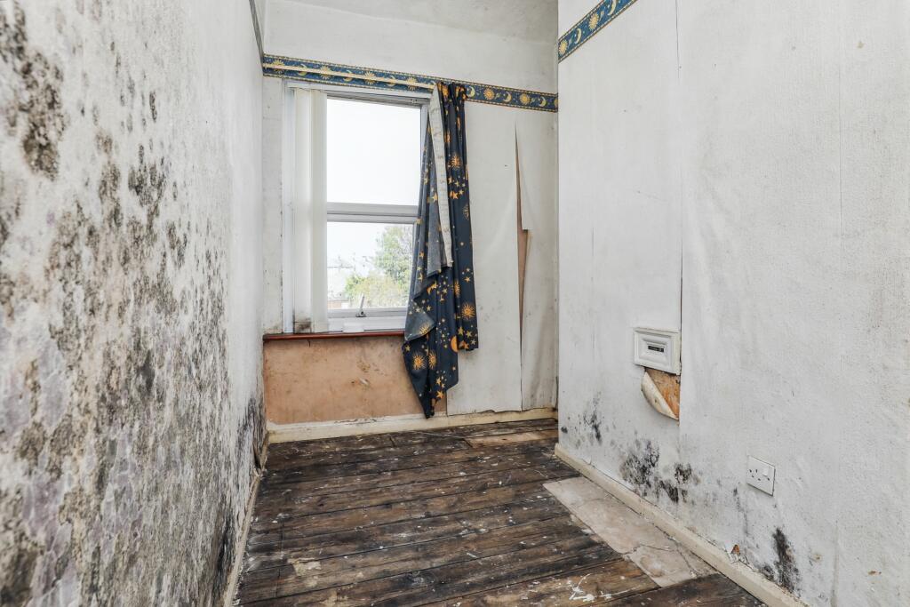 52 Lucerne Road, Wallasey, CH44 7HA