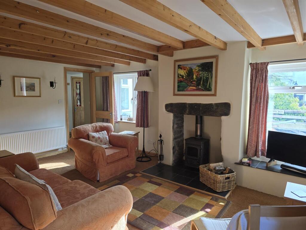 WhatsApp Image 2025-10-08 at 12.15.36_46f80992.jpg