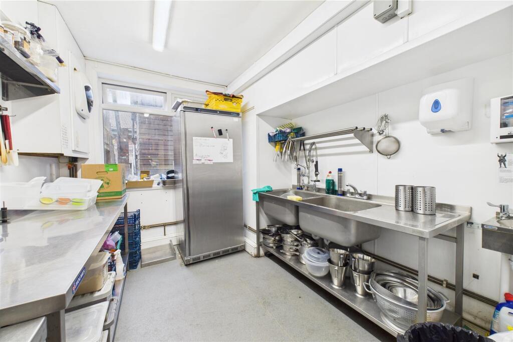 8 Cotham Hill, Cotham, Bristol BS6 6LF | Freehold 