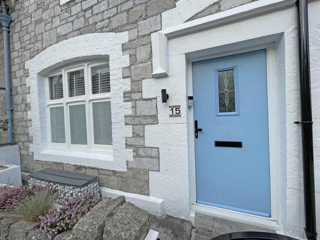 Hotham Place 15 Entrance.jpg