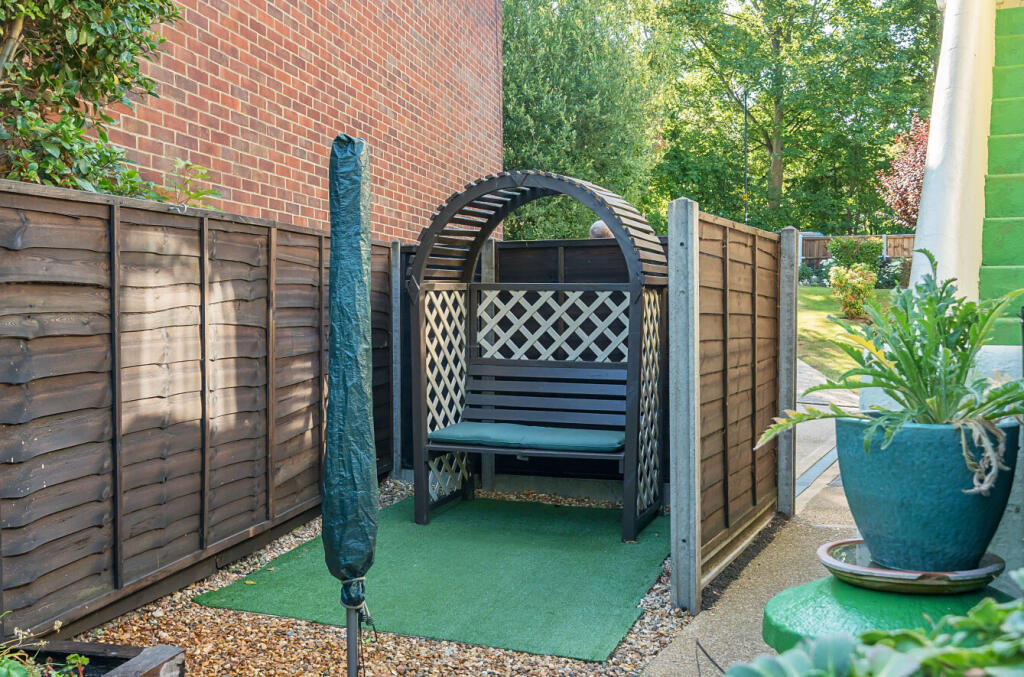 1321383-25-686f81...