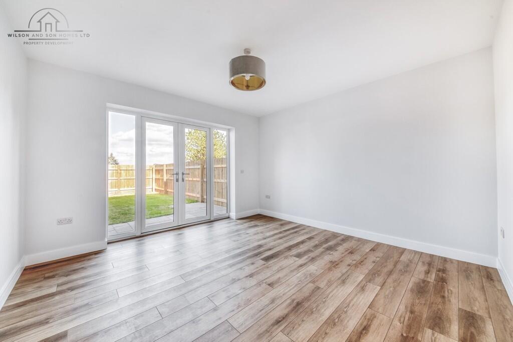 60e3f98e-3209-490...