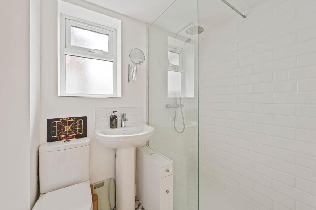 Ground floor shower/W.C