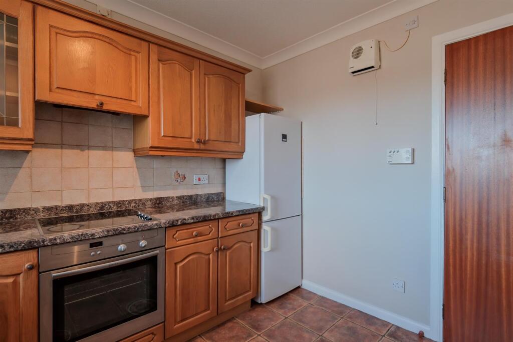 021-4 Kirkvale Court Wishaw, ML2 7BP.jpg