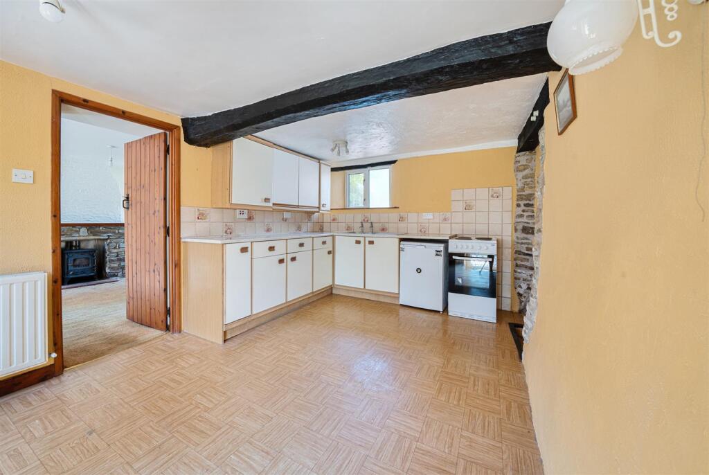 Annexe kitchen/breakfast room