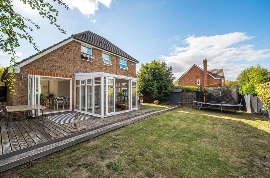 1340066-4-689ef9c...