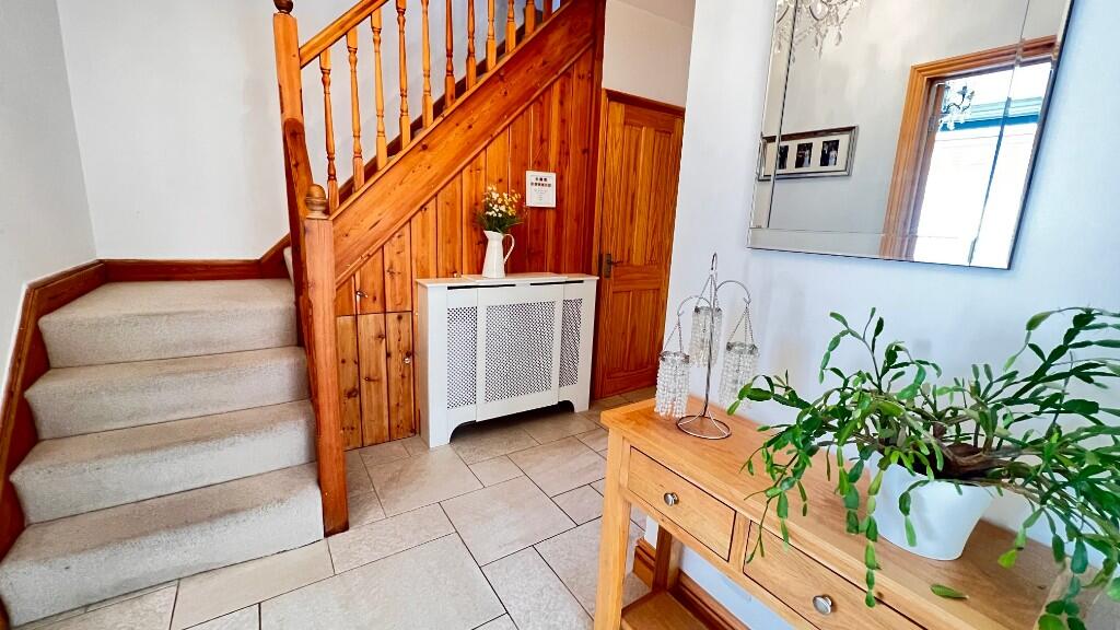Hall/Stairway