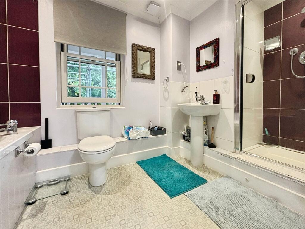 Bath/Shower Room W.C