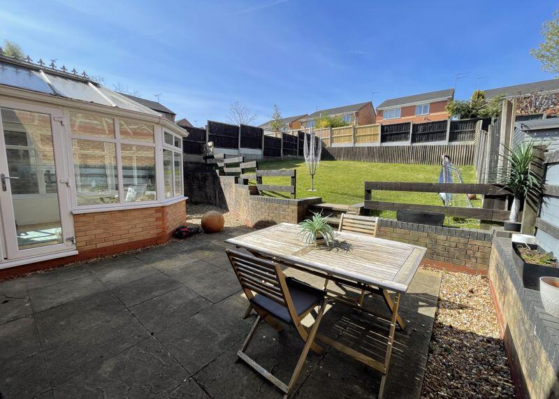 Rear Patio &amp; Garden 