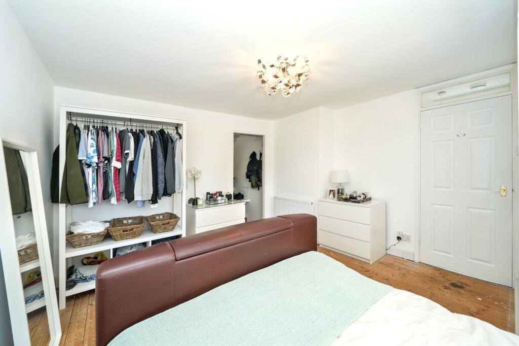 Main Bedroom