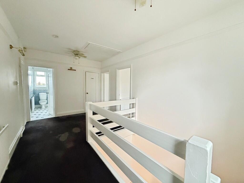 7718902c-Photo 20...