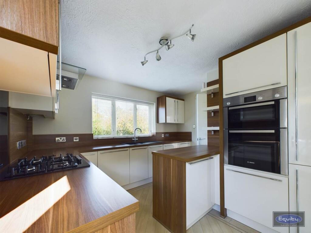 Kitchen (3)