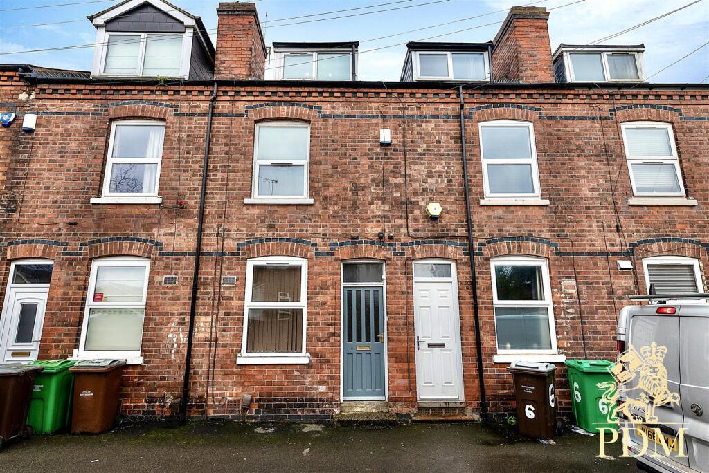 8 cycle Road (1 of 15) copy.jpg