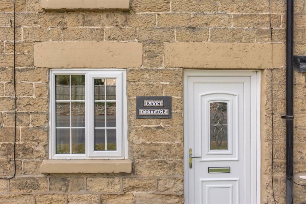 Kays Cottage External-4.jpg