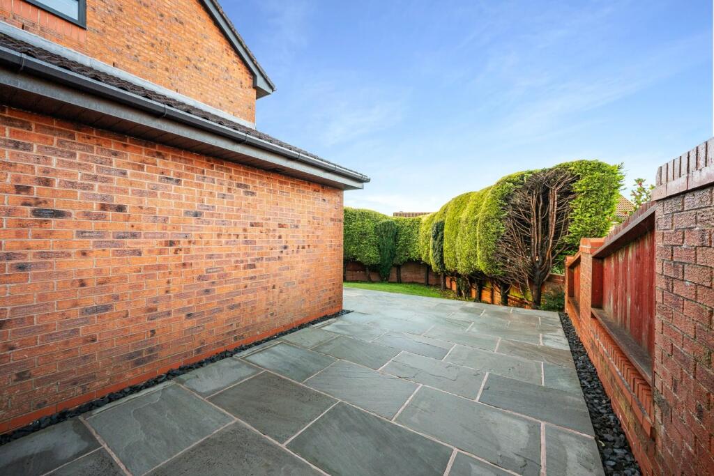 60 Saxby Avenue External-7.jpg