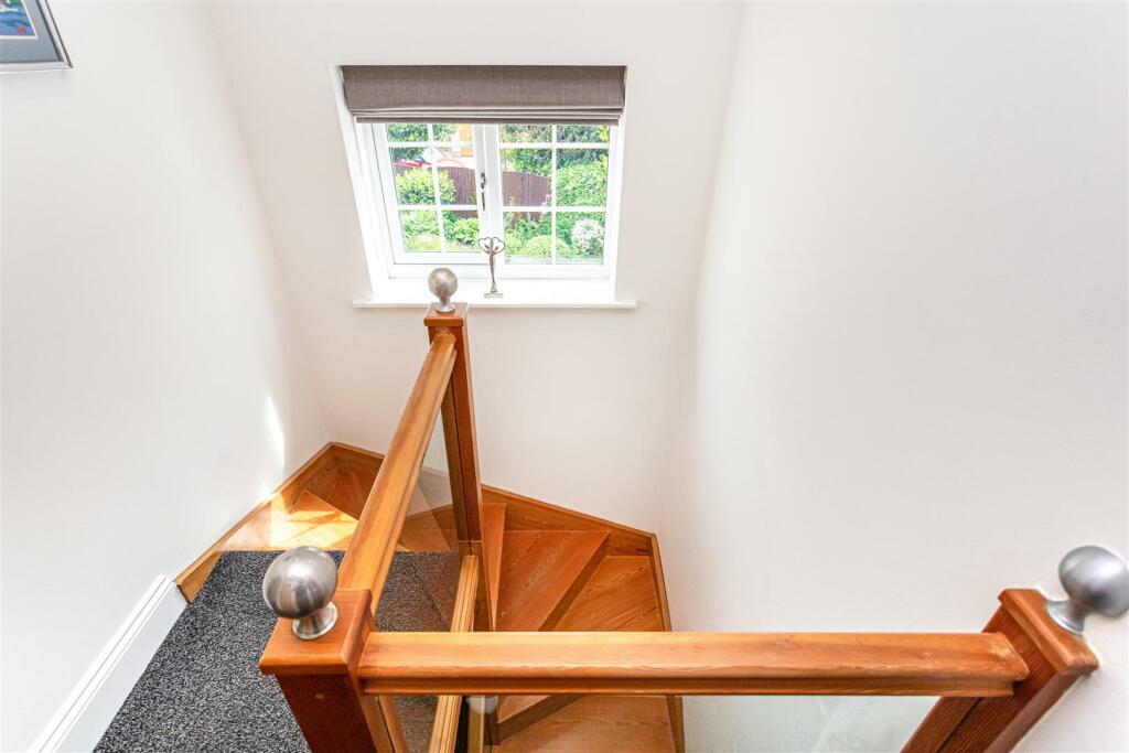 398 Holcombe Road-31.jpg