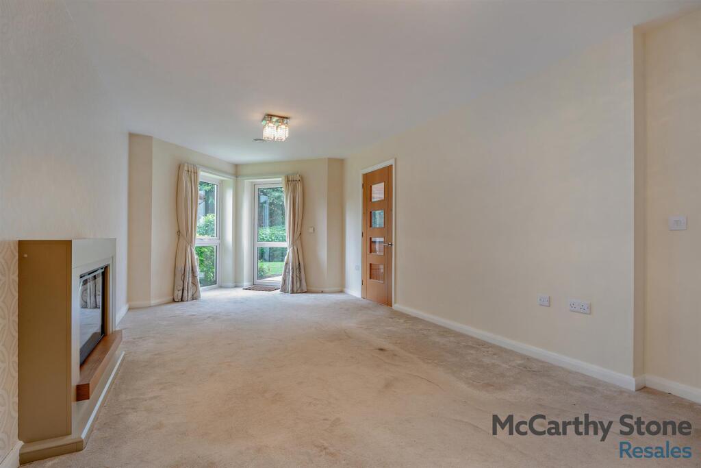 8661590-interior12-800.jpg
