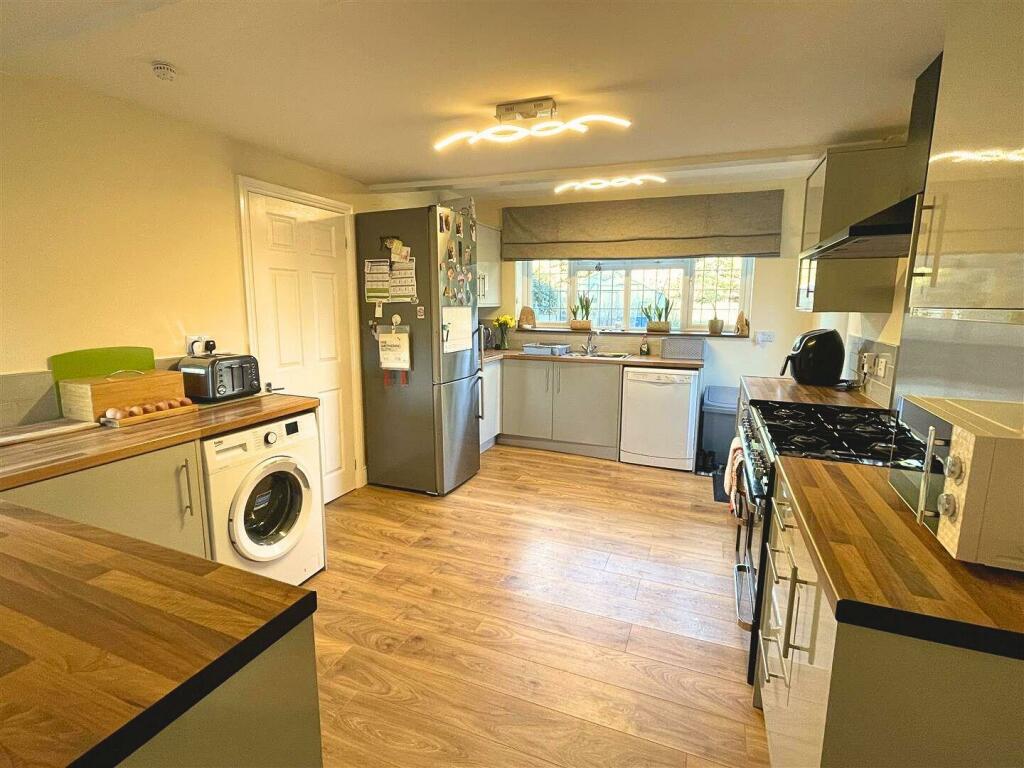 Woodhall Kitchen NEW.jpg