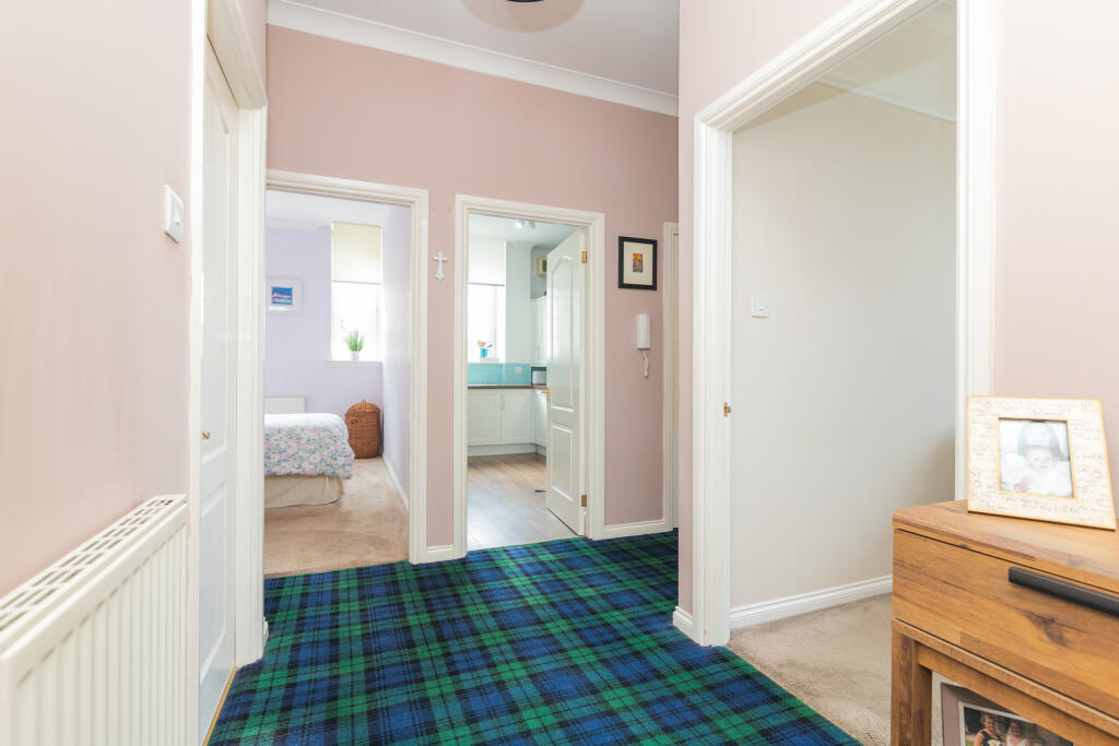 Flat 2 Braids Court  Paisley PA2 6HR-21