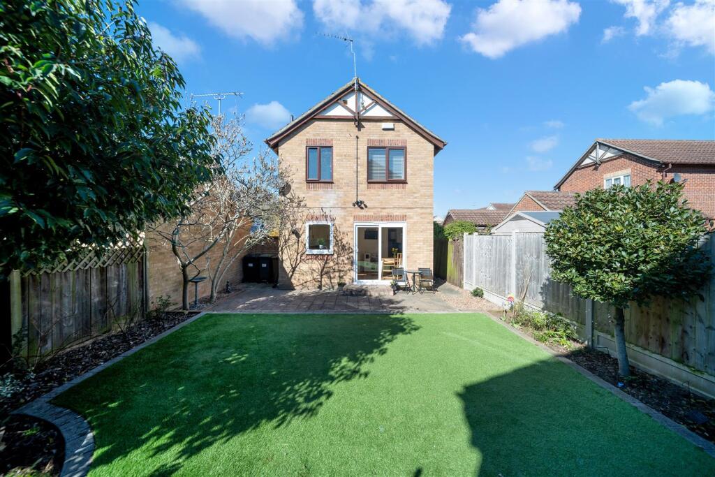 27 Coopers Way-20.jpg