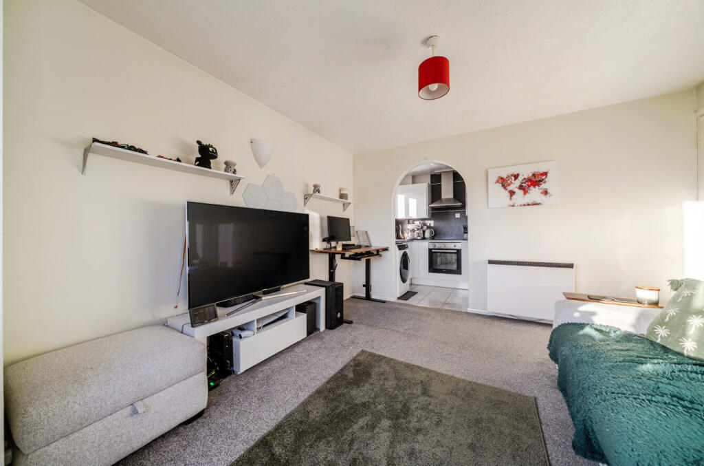 1396599-7-695e340...