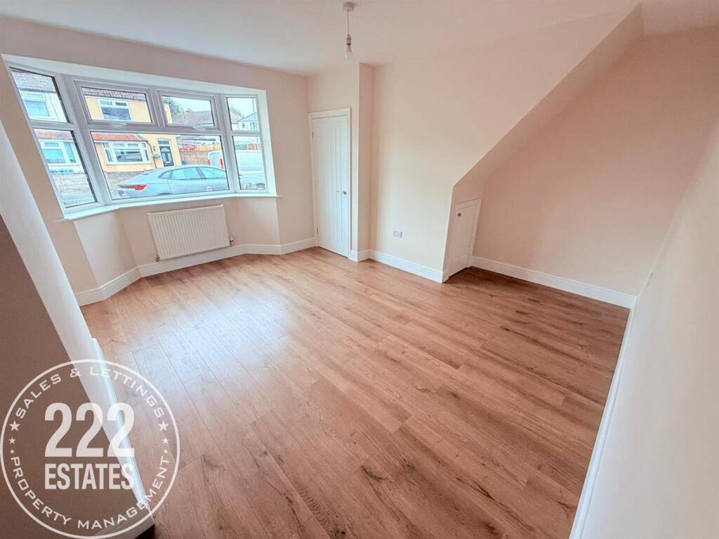 PHOTO-2025-09-10-15-13-08 (5).jpg