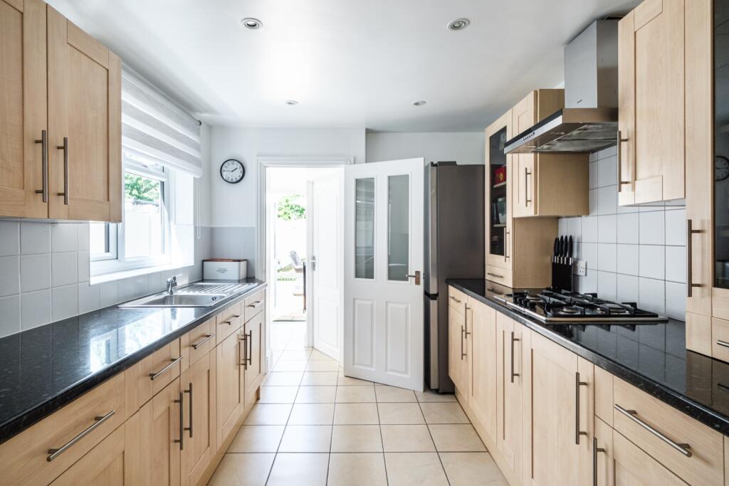 11-NUTFIELD-ROAD-5
