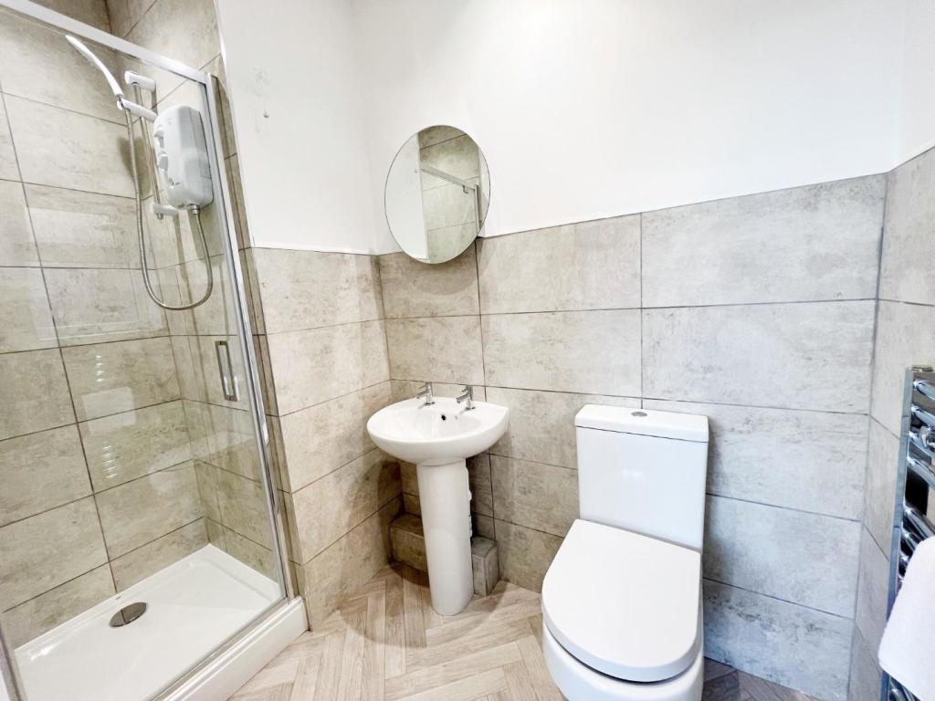 En Suite to Bed 2.jpg
