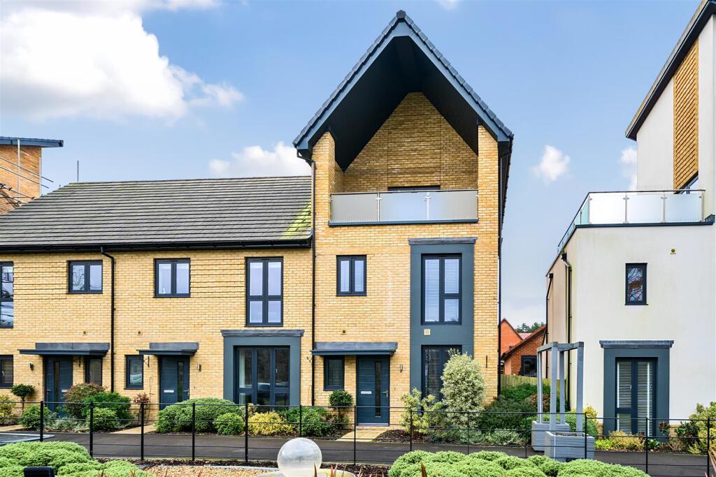 677ff3a21f102-1227454 (17).jpg