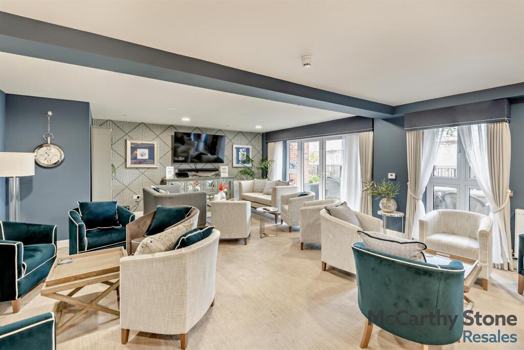 8671001-interior18-800.jpg