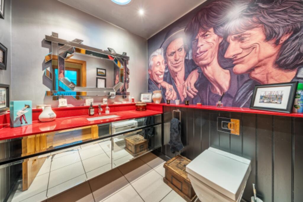 Cloakroom