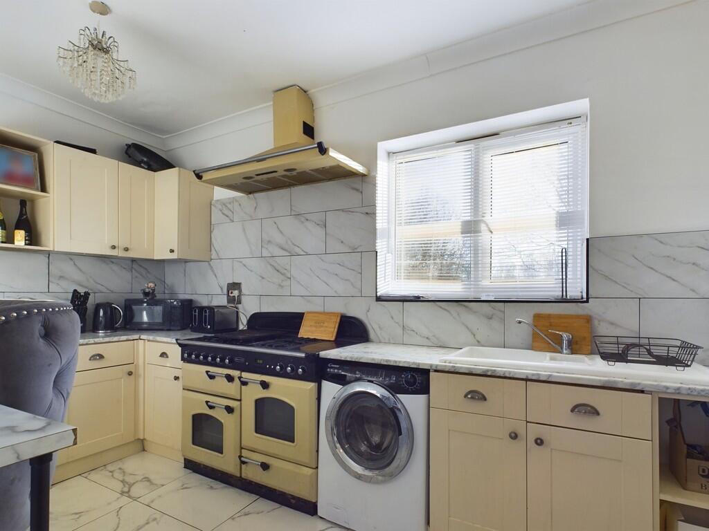 CAM01835G0-PR0138...