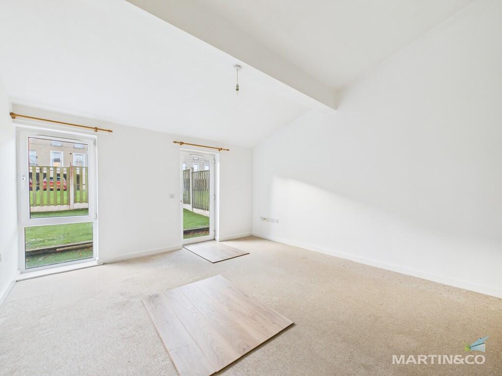 CAM03111G0-PR0424...