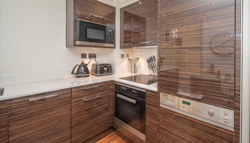 Kitchen   .jpg