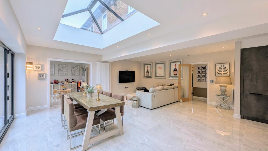 Kitchen/Dining/Family Room