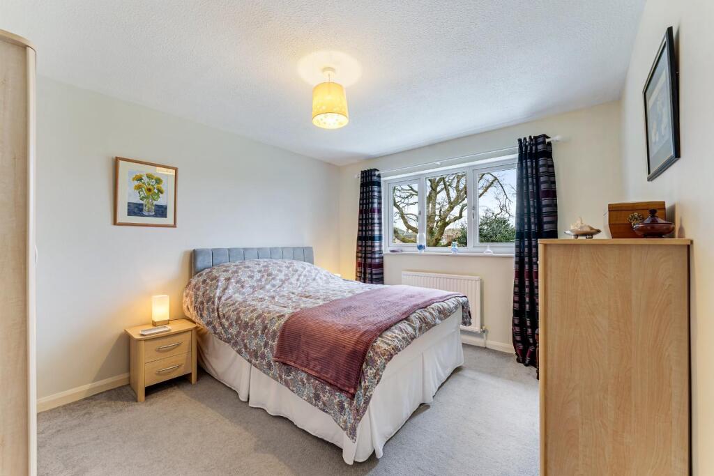 18 CROFT ROAD-19.jpg