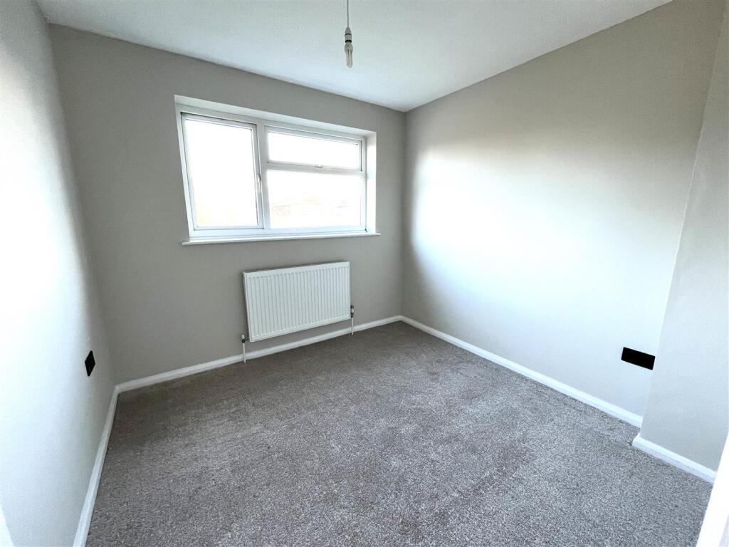 22 watson bed 2.jpeg