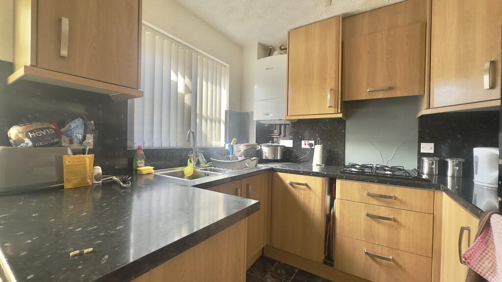 28D4CE64-CFA7-43B...