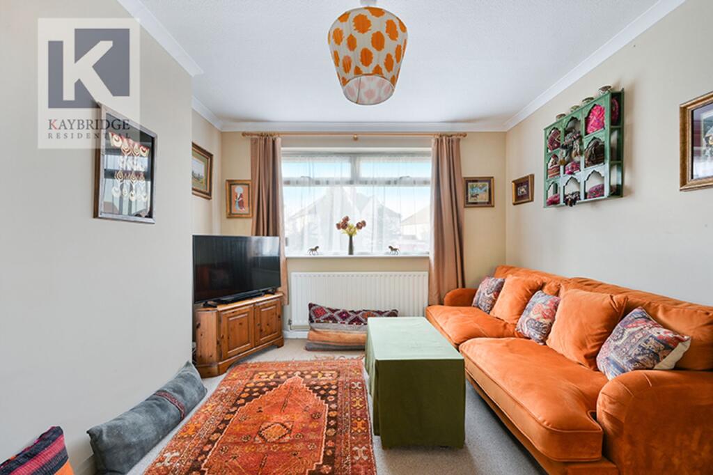 Lumley Gardens, Cheam - SM3 8NW