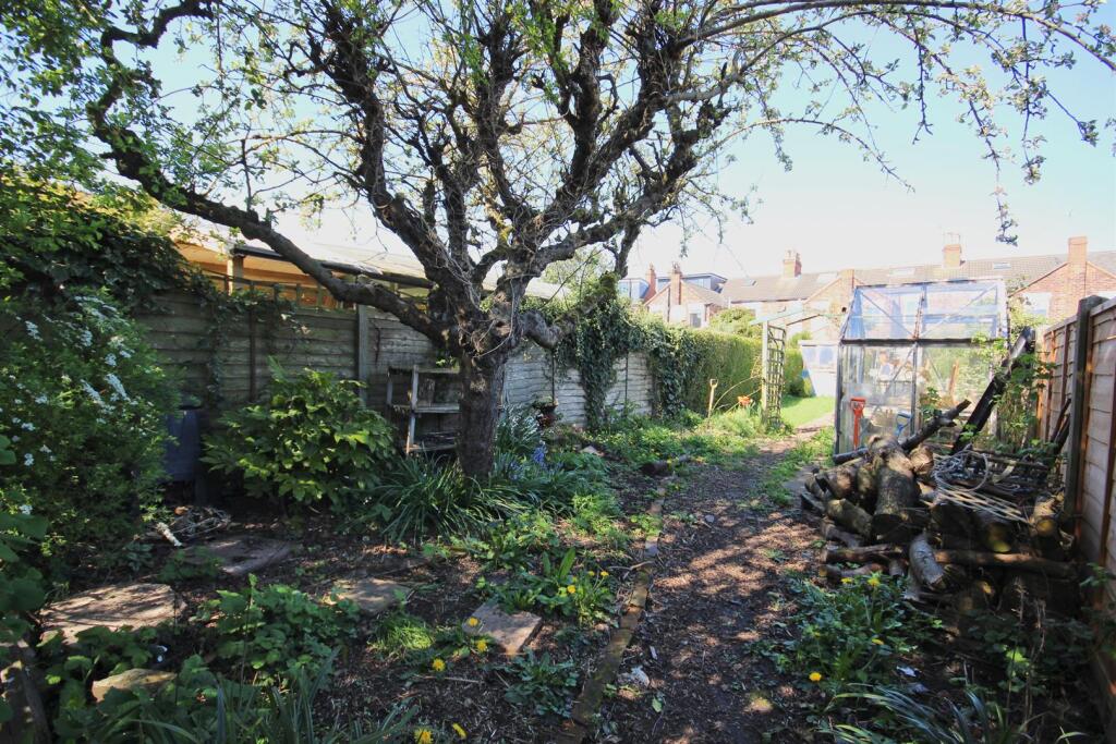 Grovehill (2).jpg