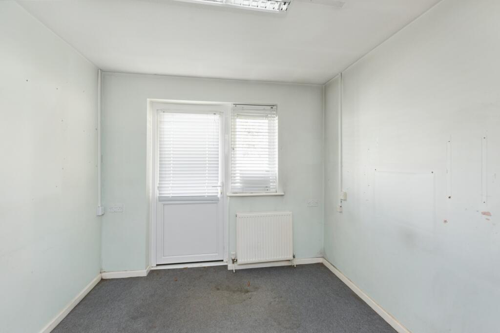 4 Woodhouse Court, Stantonbury, Milton Keynes MK14 6GB