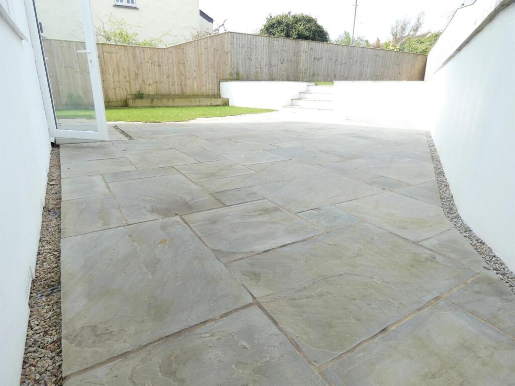 patio..jpg