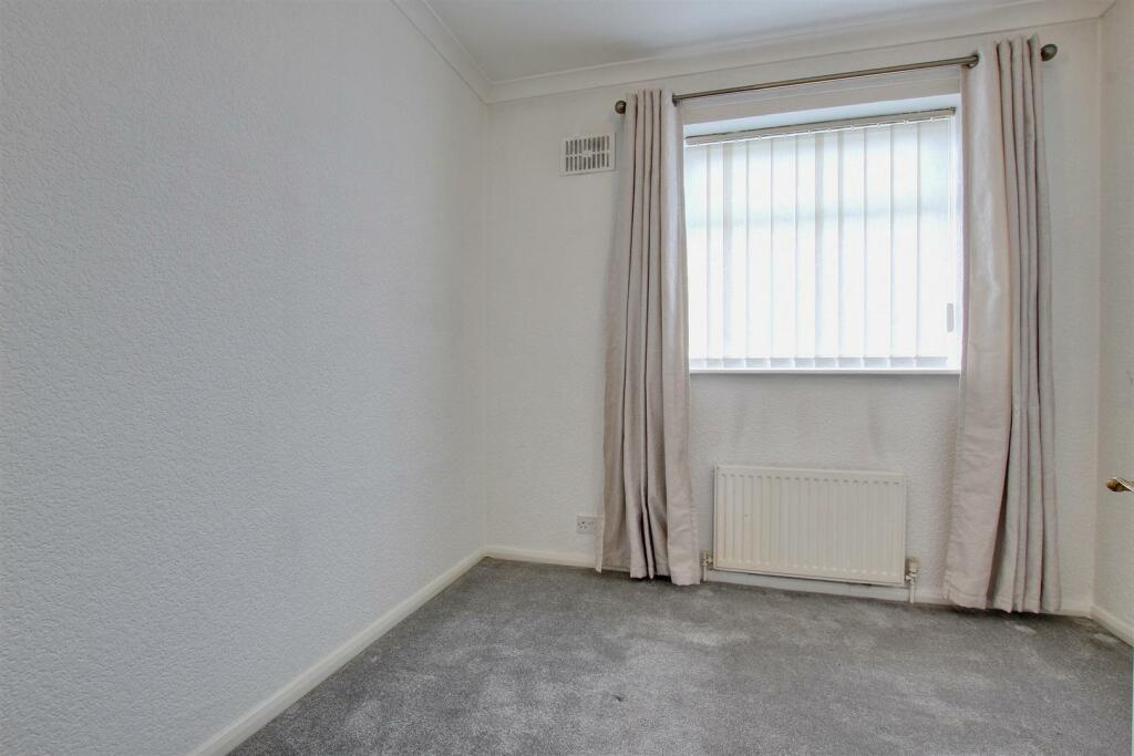 BEDROOM 3 (FRONT)